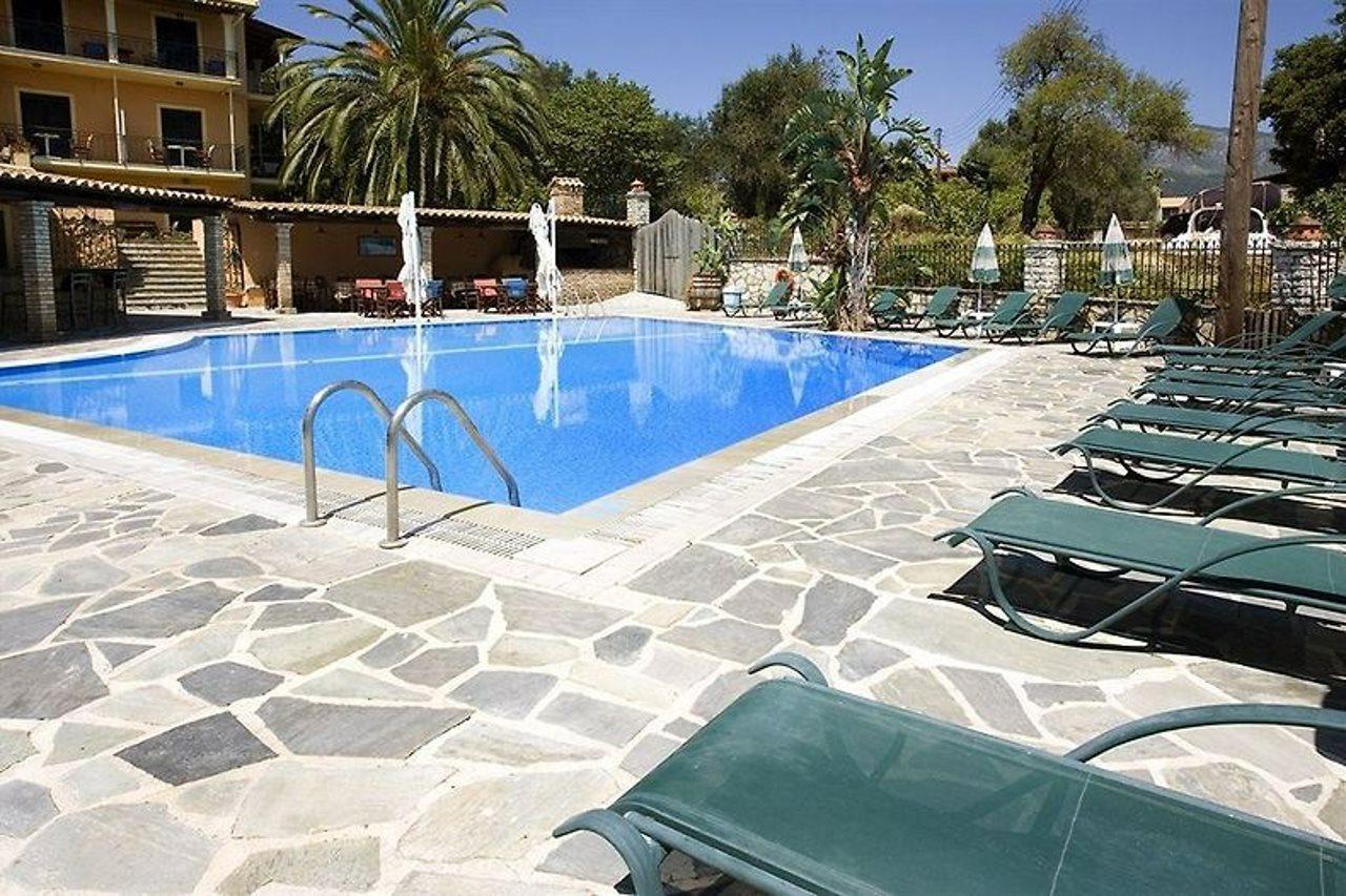 Yannis Servos Barbati Apartments Dış mekan fotoğraf